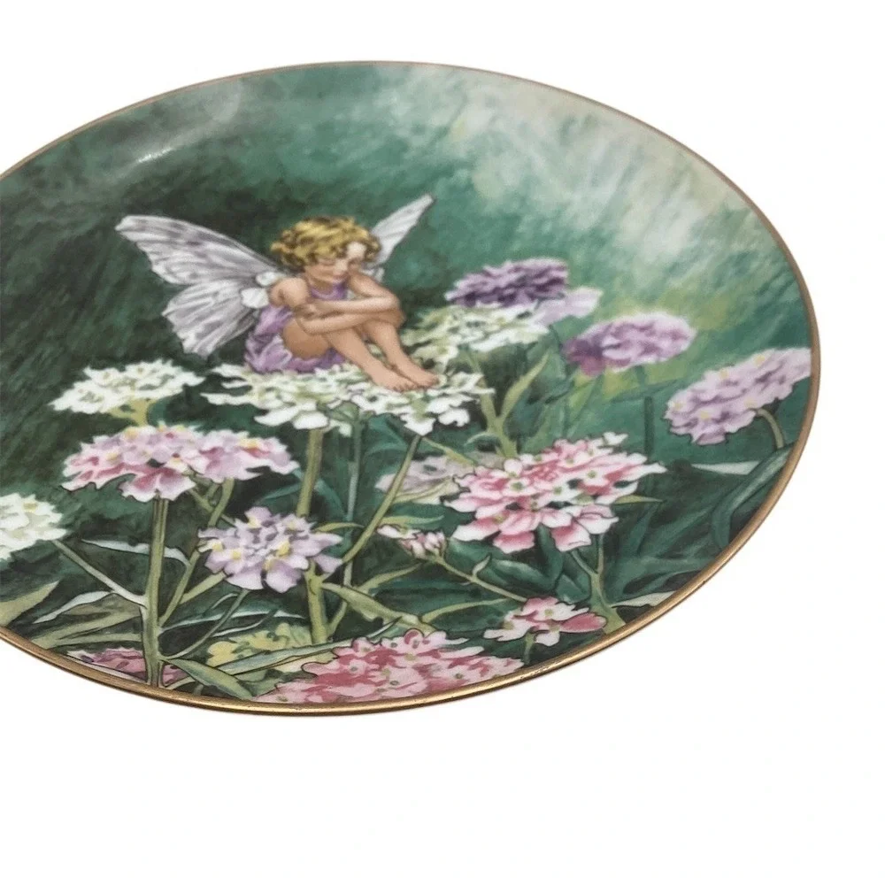 Villeroy‎ & Boch Flower Fairies Candytuft Fairy Collector Plate w/ Stand